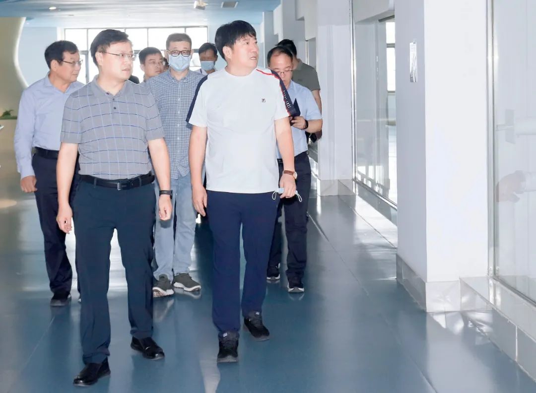 快訊｜社旗縣人民政府縣長(zhǎng)關(guān)文波一行蒞臨花花牛乳業(yè)集團(tuán)參觀考察