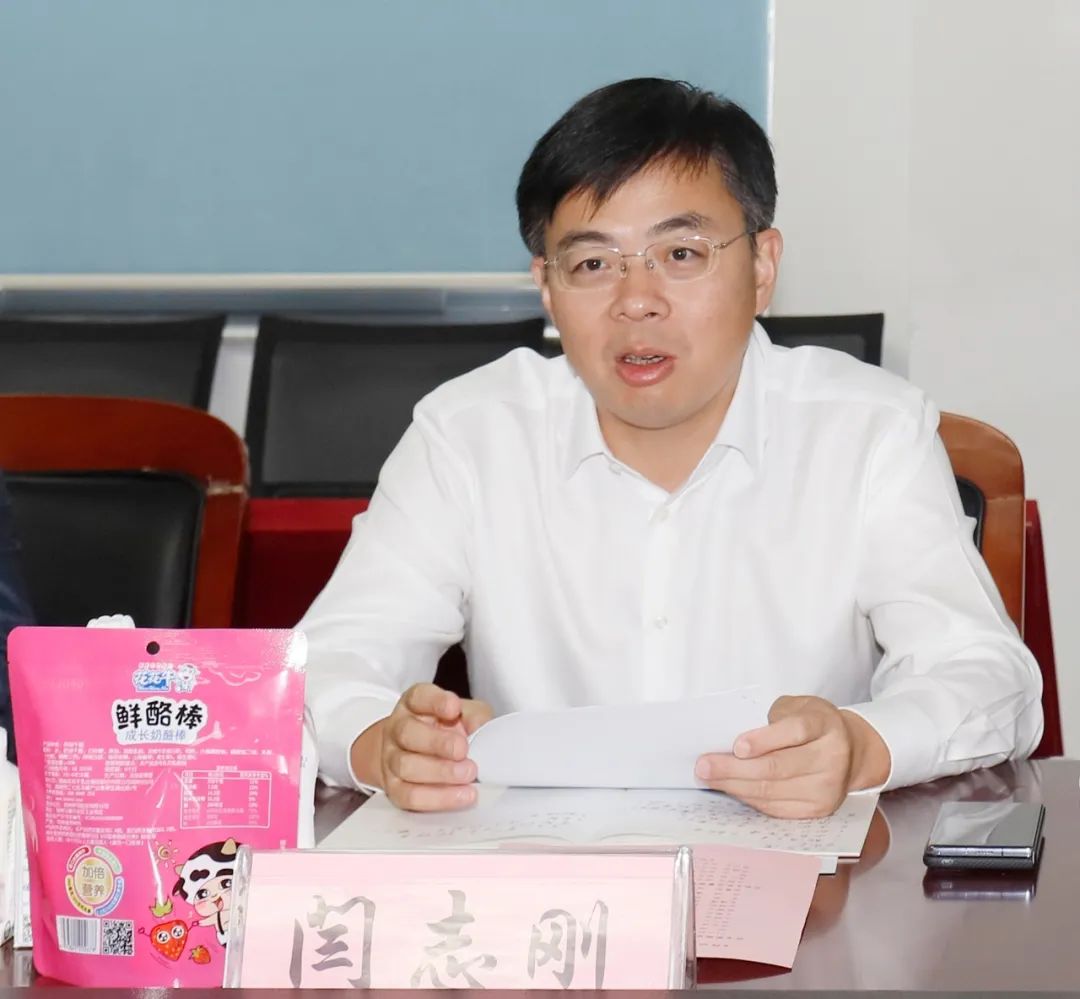 佳木斯市招商考察團蒞臨花花牛考察座談