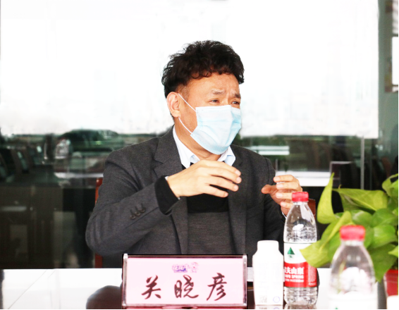 省委統(tǒng)戰(zhàn)部副部長張紅林一行蒞臨花花牛乳業(yè)集團(tuán) 調(diào)研復(fù)工復(fù)產(chǎn)暨二七區(qū)民營經(jīng)濟(jì)發(fā)展工作座談會 省委統(tǒng)戰(zhàn)部副部長張紅林一行蒞臨花花牛乳業(yè)集團(tuán) 調(diào)研復(fù)工復(fù)產(chǎn)暨二七區(qū)民營經(jīng)濟(jì)發(fā)展工作座談會