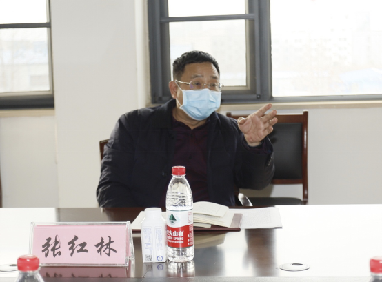 省委統(tǒng)戰(zhàn)部副部長張紅林一行蒞臨花花牛乳業(yè)集團(tuán) 調(diào)研復(fù)工復(fù)產(chǎn)暨二七區(qū)民營經(jīng)濟(jì)發(fā)展工作座談會 省委統(tǒng)戰(zhàn)部副部長張紅林一行蒞臨花花牛乳業(yè)集團(tuán) 調(diào)研復(fù)工復(fù)產(chǎn)暨二七區(qū)民營經(jīng)濟(jì)發(fā)展工作座談會