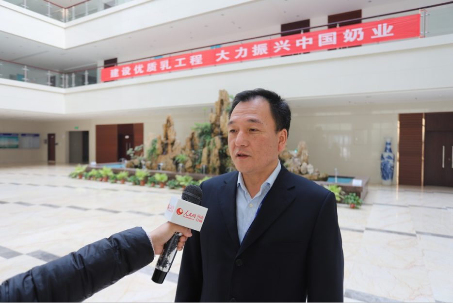 振興中國奶業,花花牛在行動 振興中國奶業,花花牛在行動