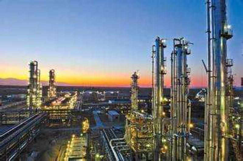 “煤都”鄂爾多斯變身中國(guó)最大現(xiàn)代煤化工基地