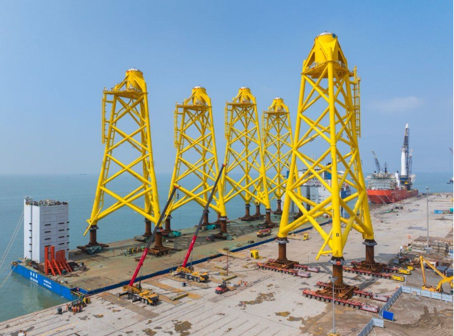 中國交付單機(jī)容量最大歐洲海上風(fēng)電導(dǎo)管架